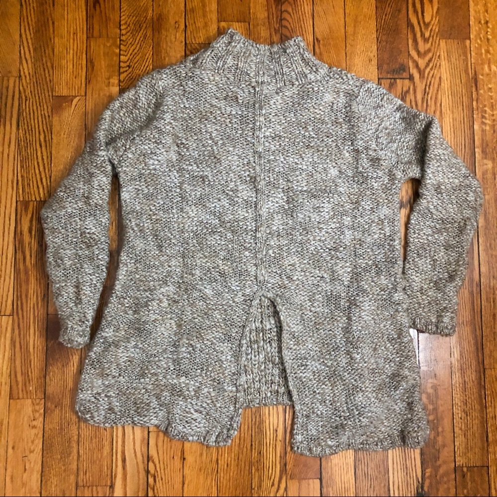 Zara | Long knit sweater with slit in back - Picture 4 of 8